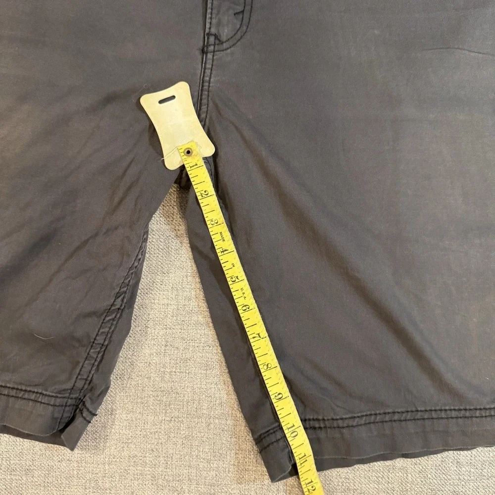 Levi Strauss Signature Gold Shorts Mens 46 Gray Cargo Stretch Casual W46